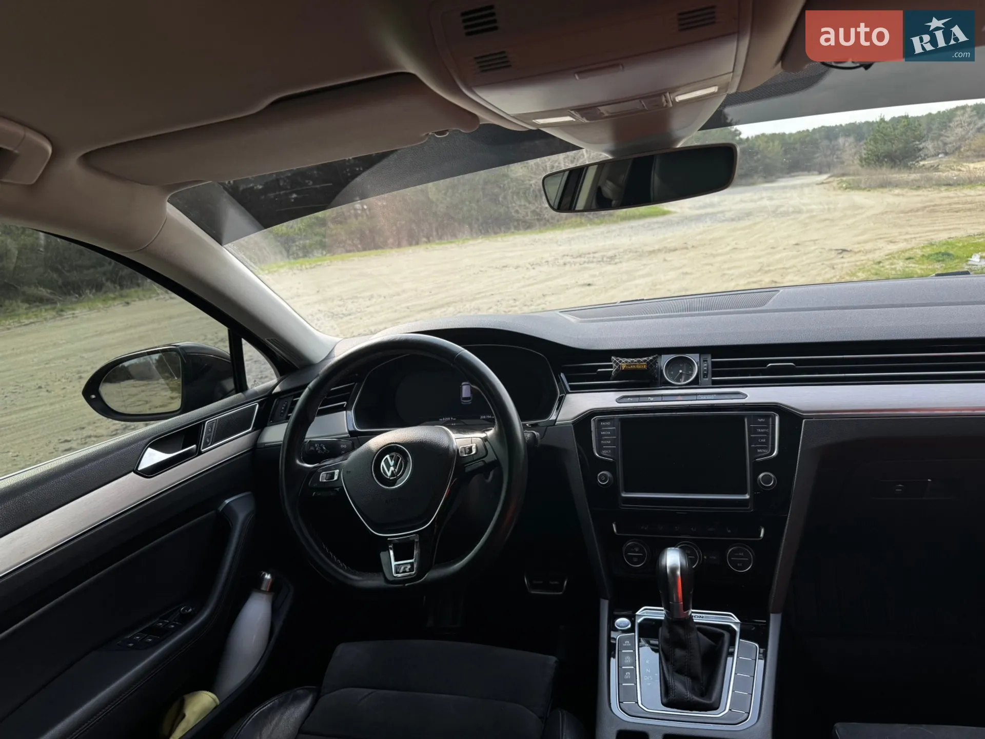 2015 Volkswagen Passat - мініатюра 20