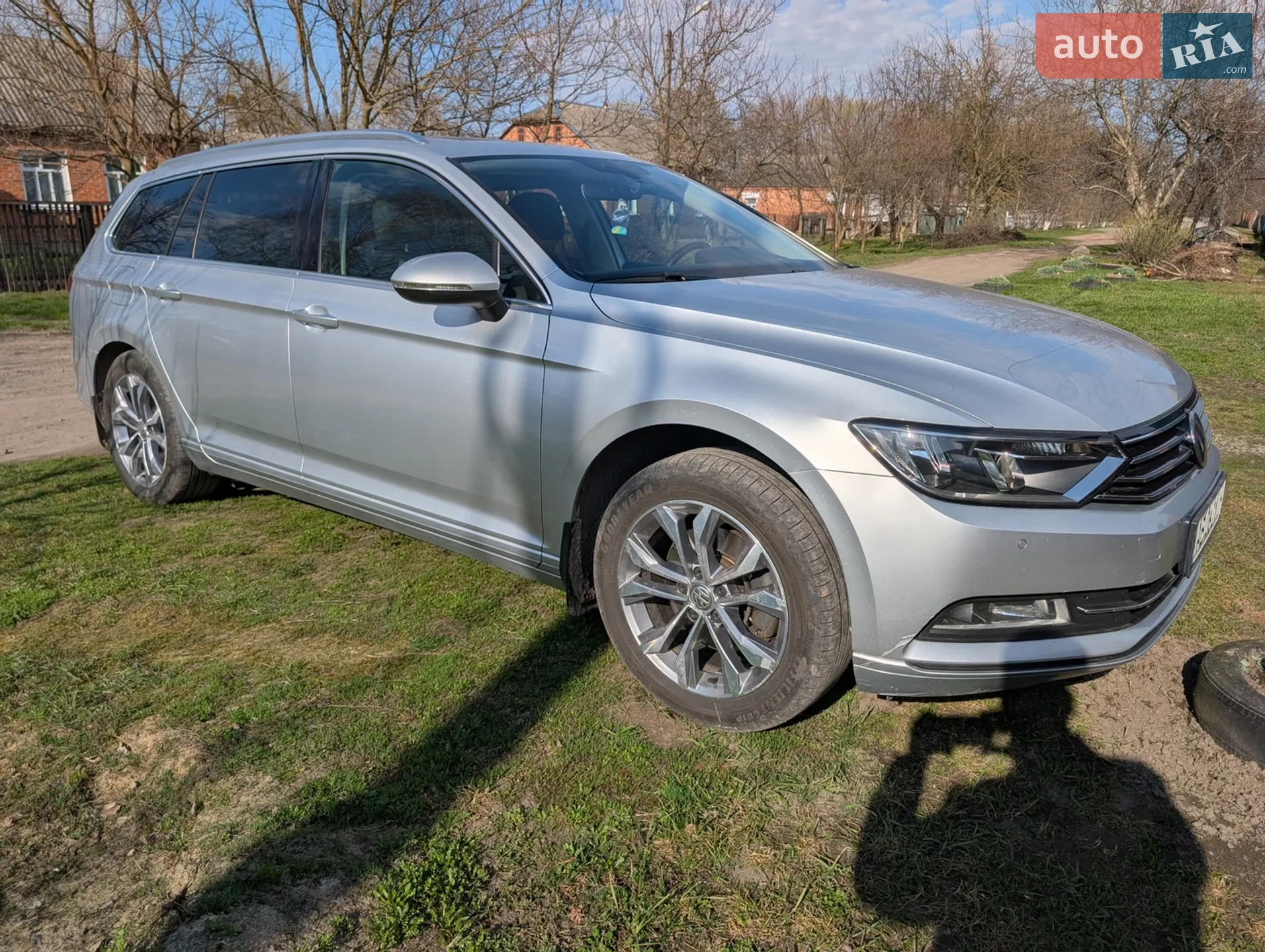2015 Volkswagen Passat - мініатюра 2