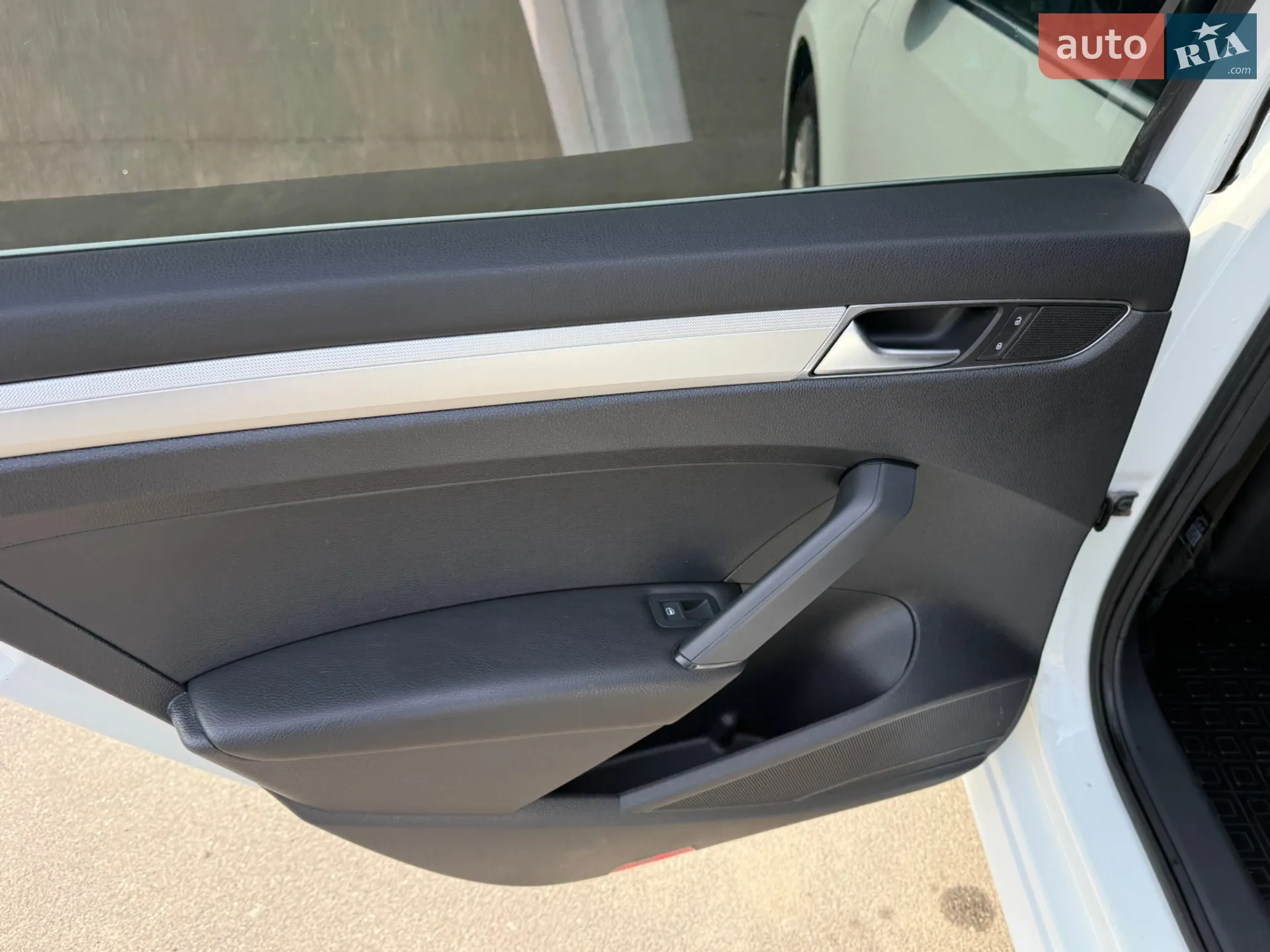 2015 Volkswagen Passat - мініатюра 33