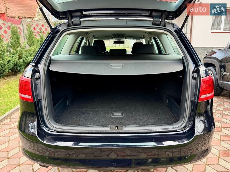 Універсал Volkswagen Passat 2011 в Львові