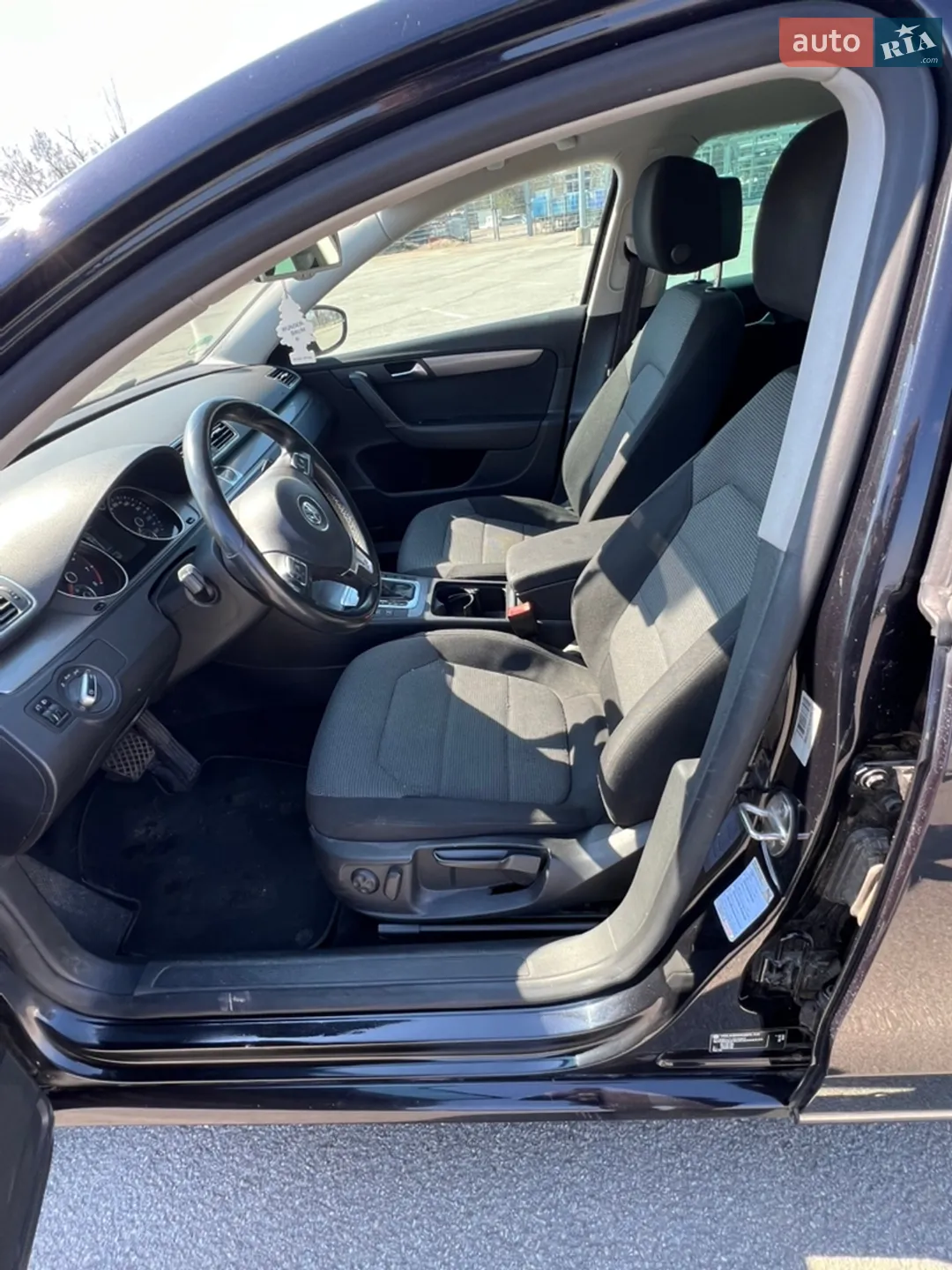 2011 Volkswagen Passat - мініатюра 30