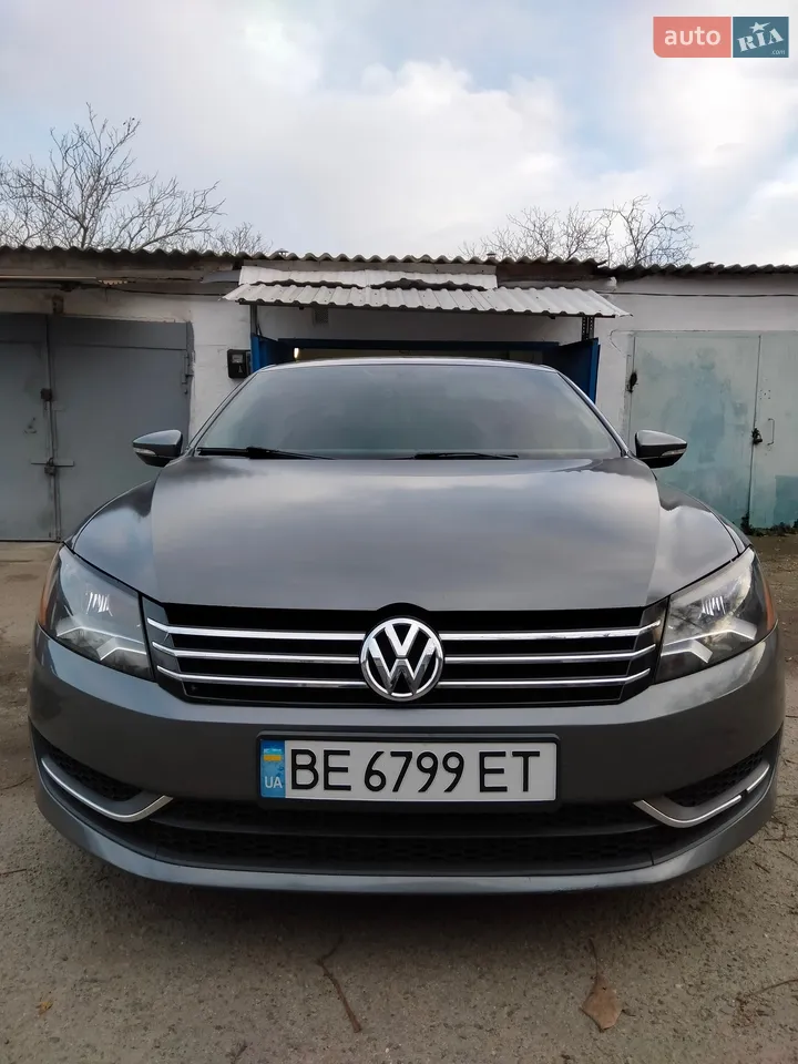2013 Volkswagen Passat - мініатюра 9