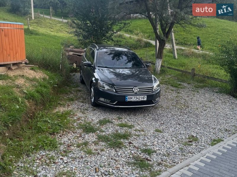 Volkswagen Passat 2011