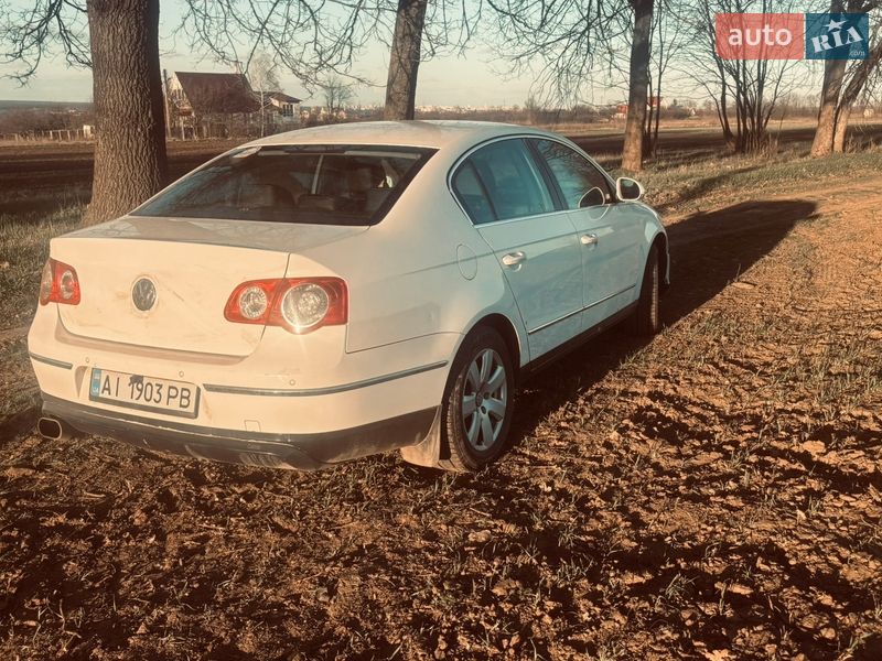 Седан Volkswagen Passat 2008 в Харькове