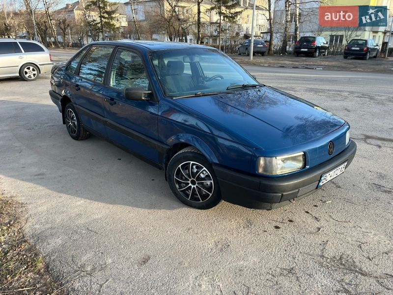 Volkswagen Passat 1989