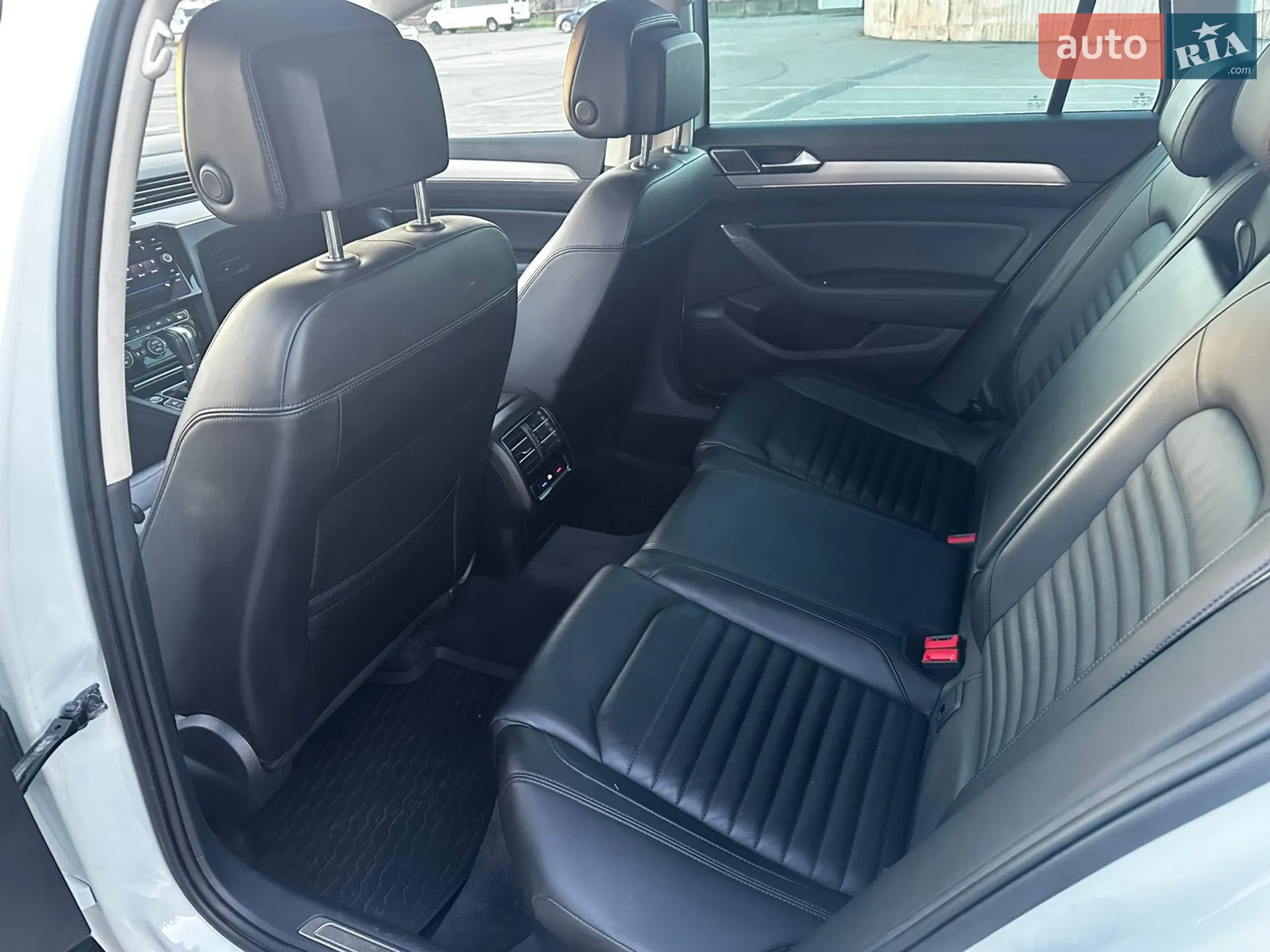 2018 Volkswagen Passat - мініатюра 23