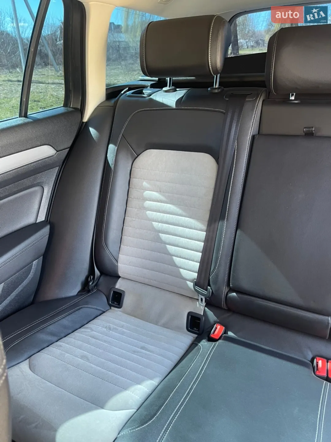 2015 Volkswagen Passat - мініатюра 13