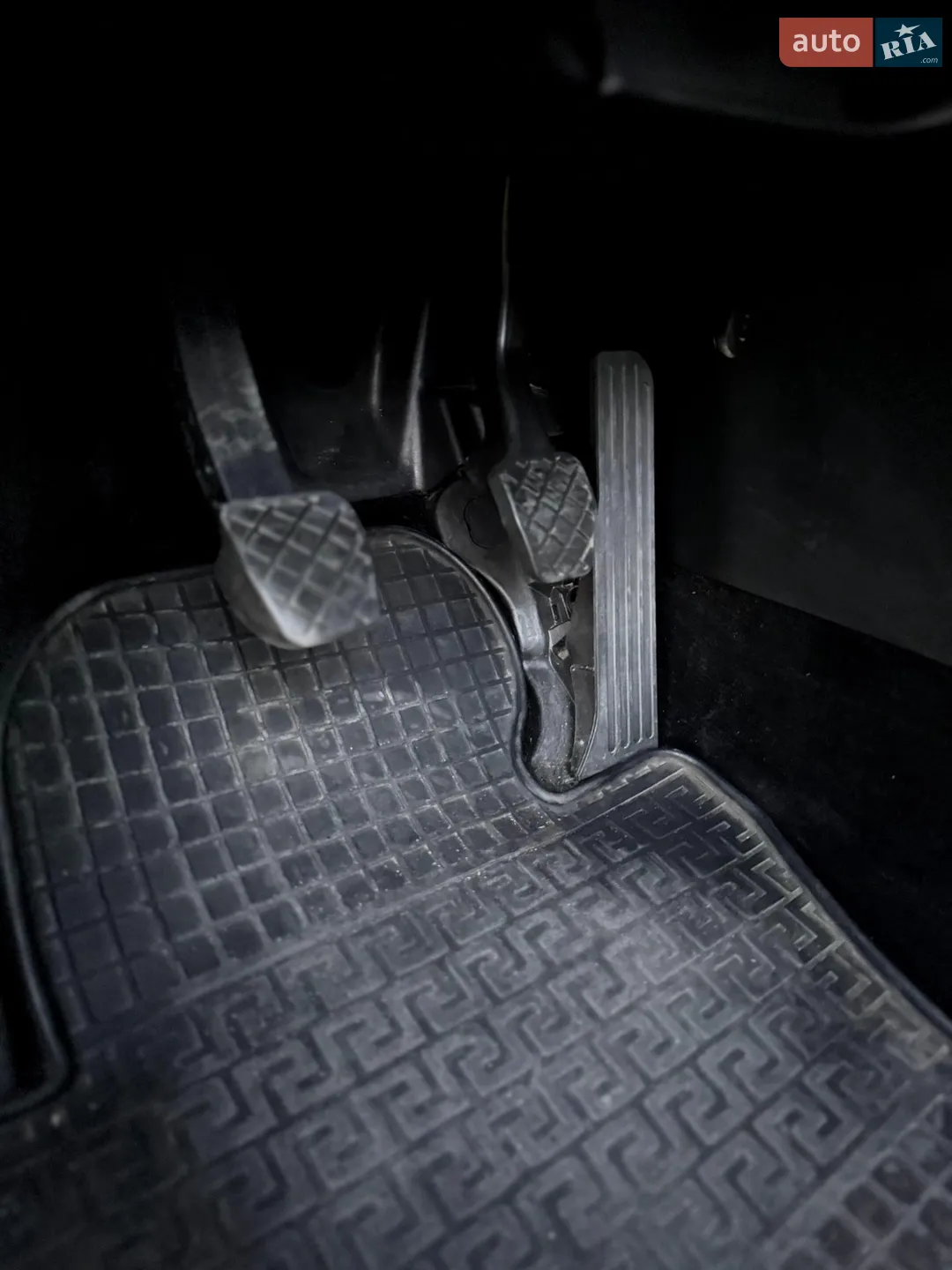 2010 Volkswagen Passat - мініатюра 17