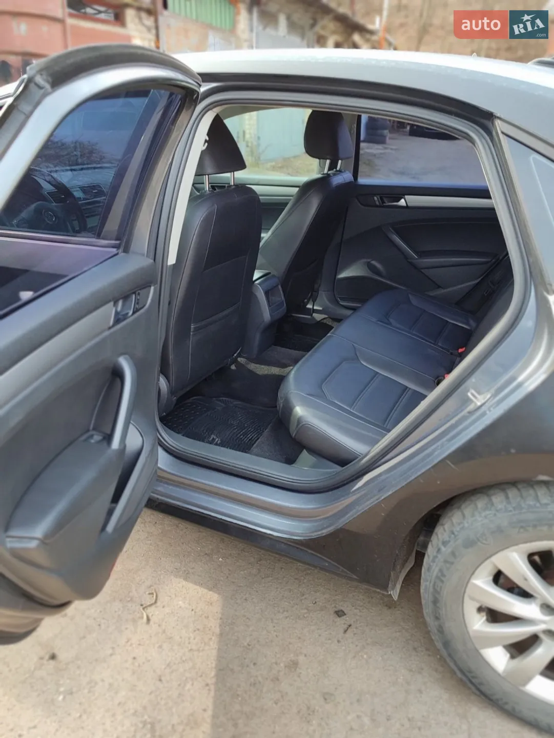 2014 Volkswagen Passat - мініатюра 5