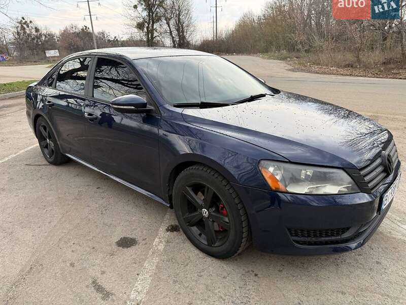 Volkswagen Passat 2011