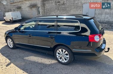 Універсал Volkswagen Passat 2010 в Кам'янському