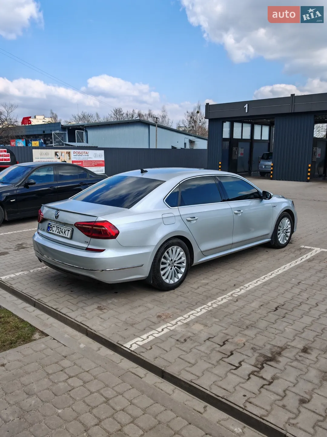 2017 Volkswagen Passat - мініатюра 4