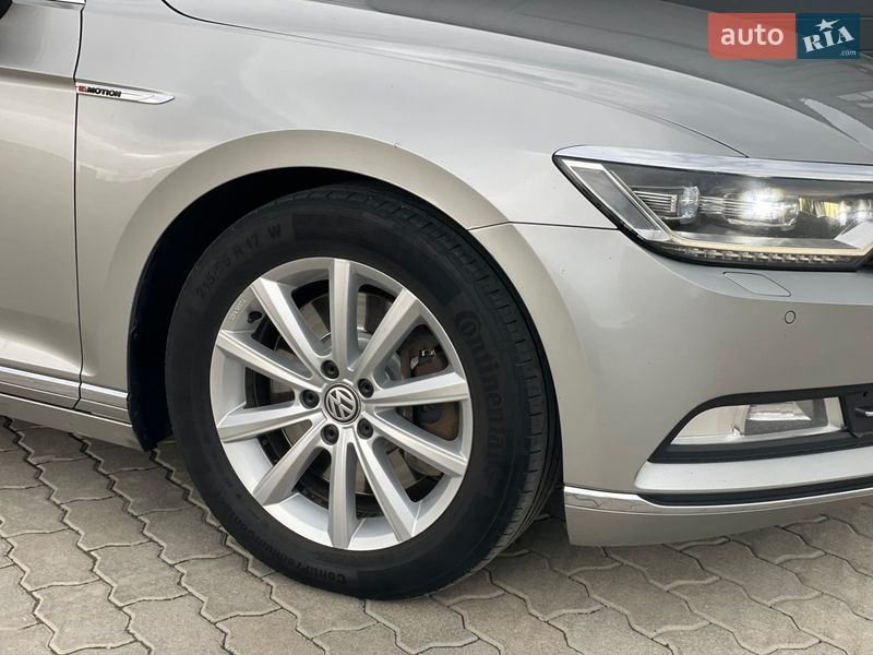 Универсал Volkswagen Passat 2016 в Калуше