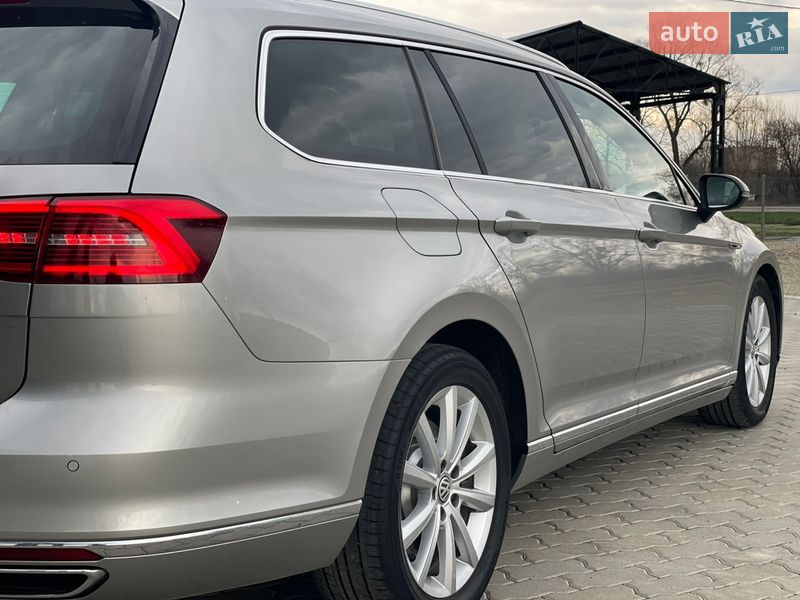 Универсал Volkswagen Passat 2016 в Калуше