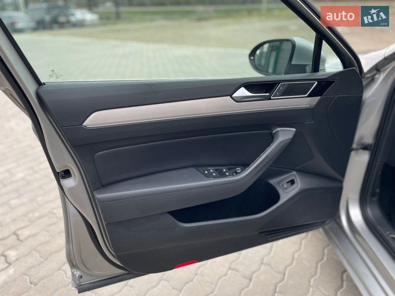 Универсал Volkswagen Passat 2016 в Калуше