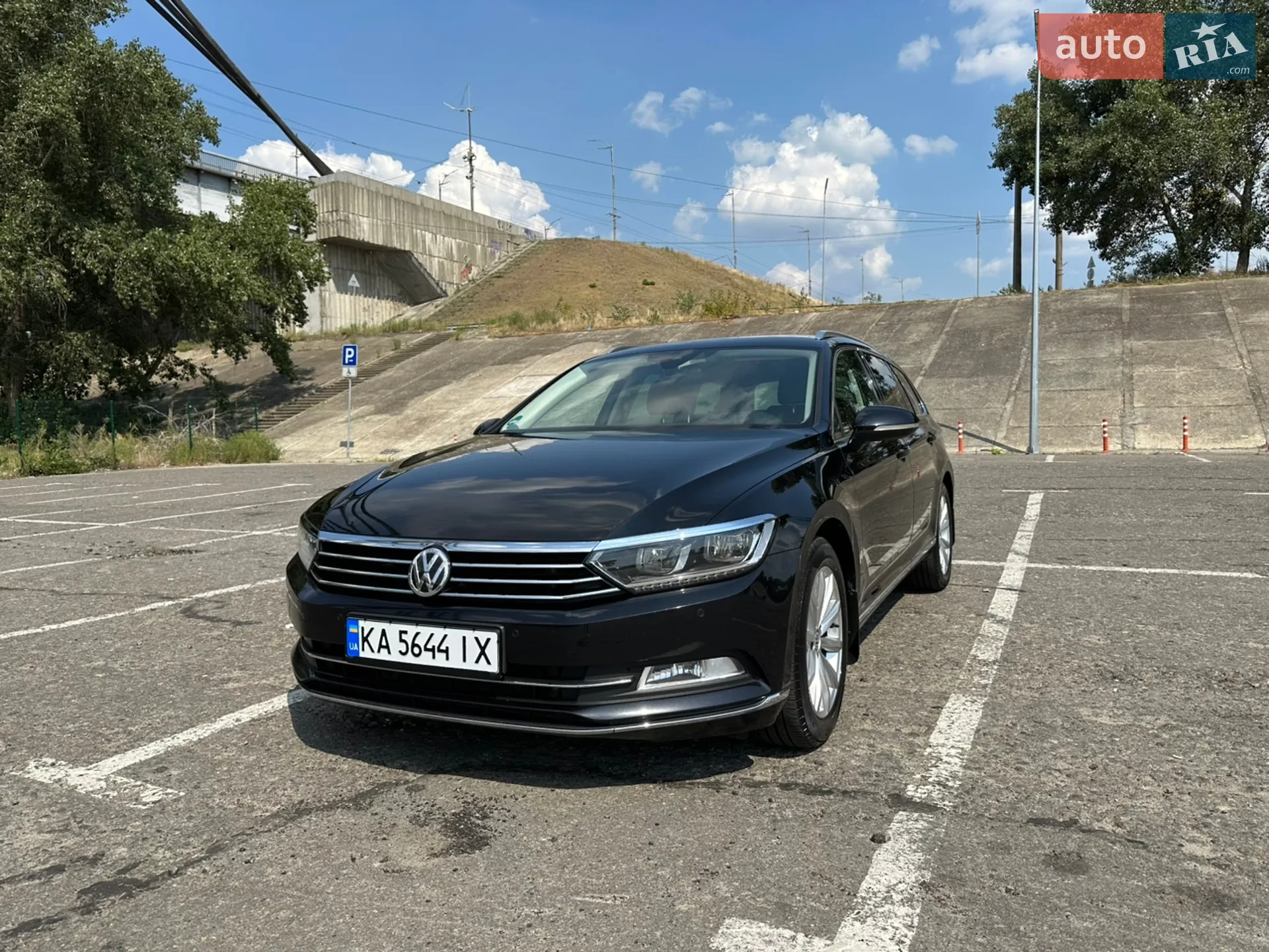 Volkswagen Passat 2017 VIN WVWZZZ3CZJE118062 фото оголошення 3 з 5