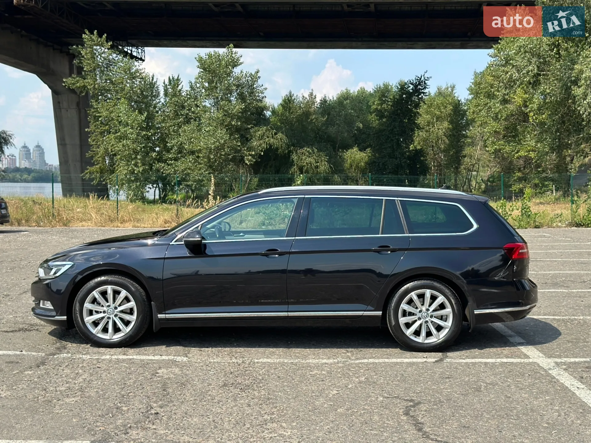 2017 Volkswagen Passat - мініатюра 9