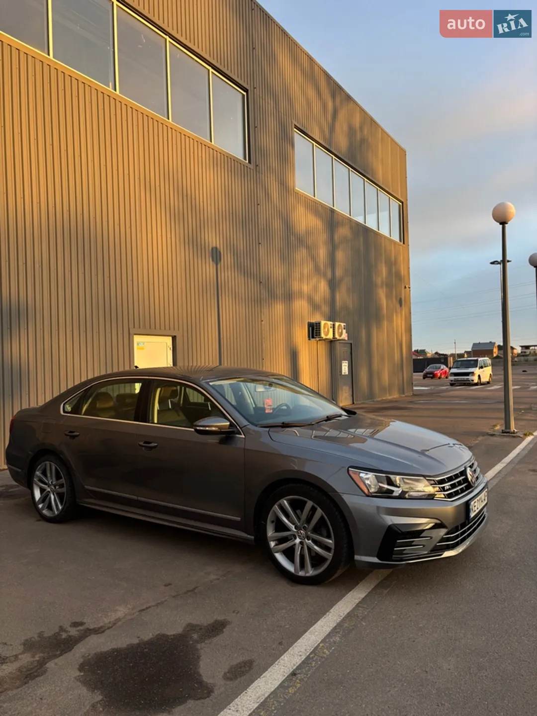2016 Volkswagen Passat - мініатюра 5