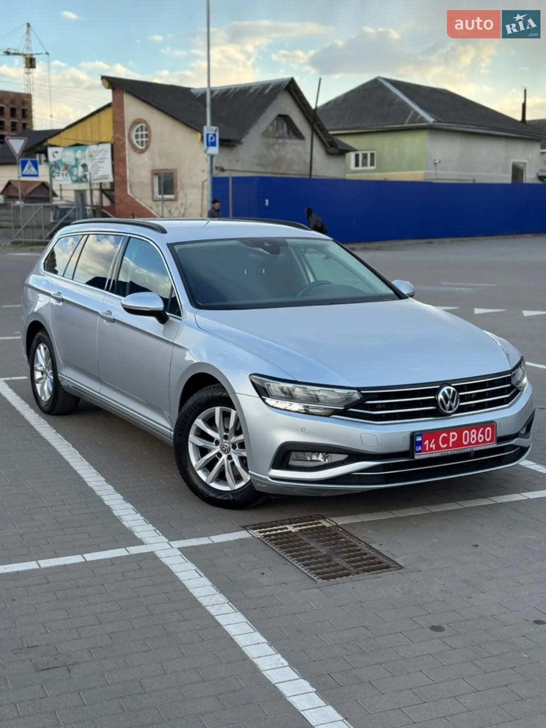 2019 Volkswagen Passat - мініатюра 2