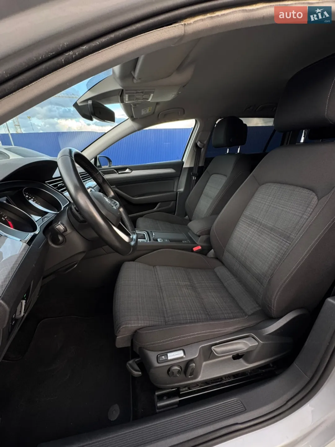 2019 Volkswagen Passat - мініатюра 44