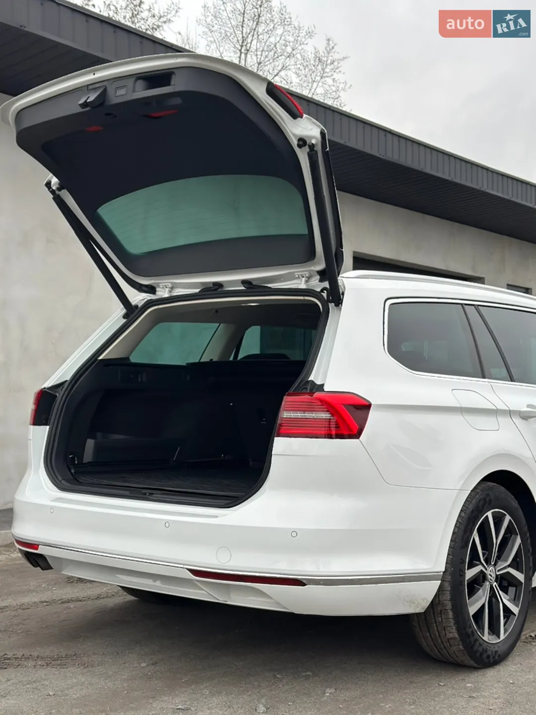 2015 Volkswagen Passat - мініатюра 12