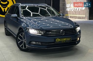 Универсал Volkswagen Passat 2016 в Черновцах