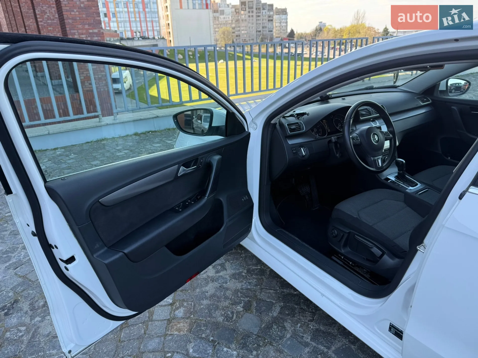 2013 Volkswagen Passat - мініатюра 11