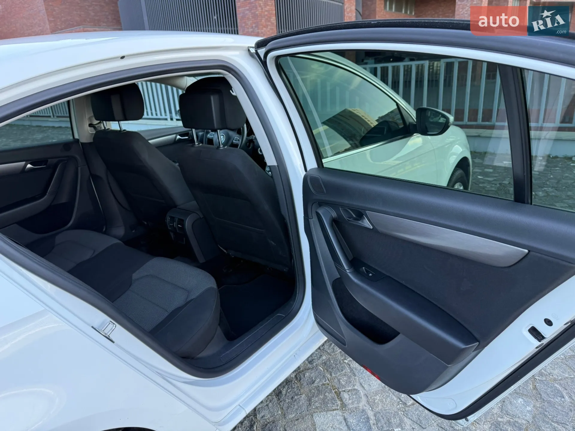 2013 Volkswagen Passat - мініатюра 18