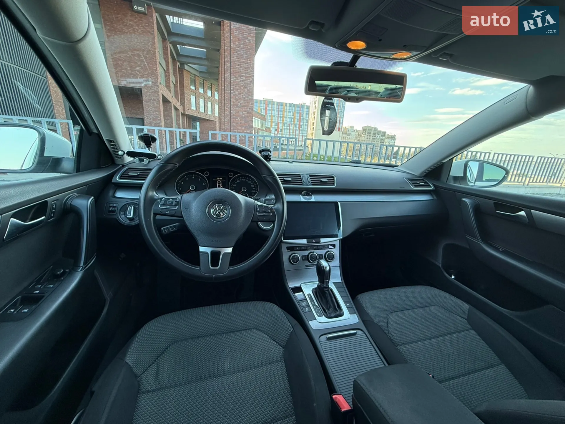 2013 Volkswagen Passat - мініатюра 23