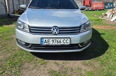 Универсал Volkswagen Passat 2011 в Днепре