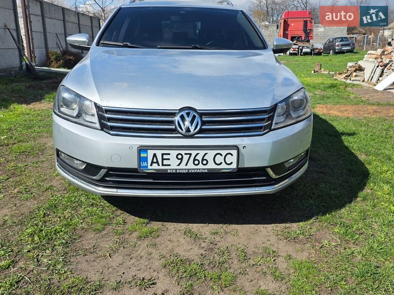Volkswagen Passat 2011 Volkswagen Passat 2011