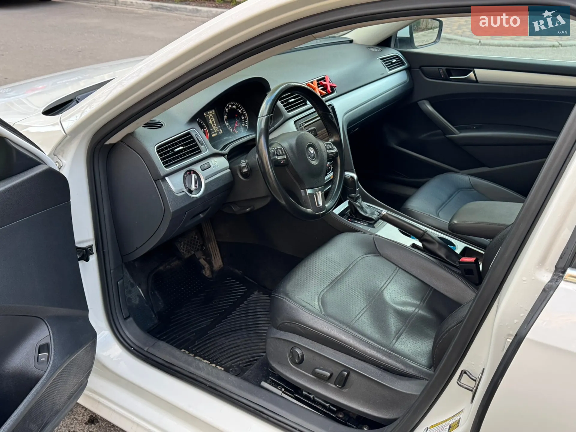 2013 Volkswagen Passat - мініатюра 5