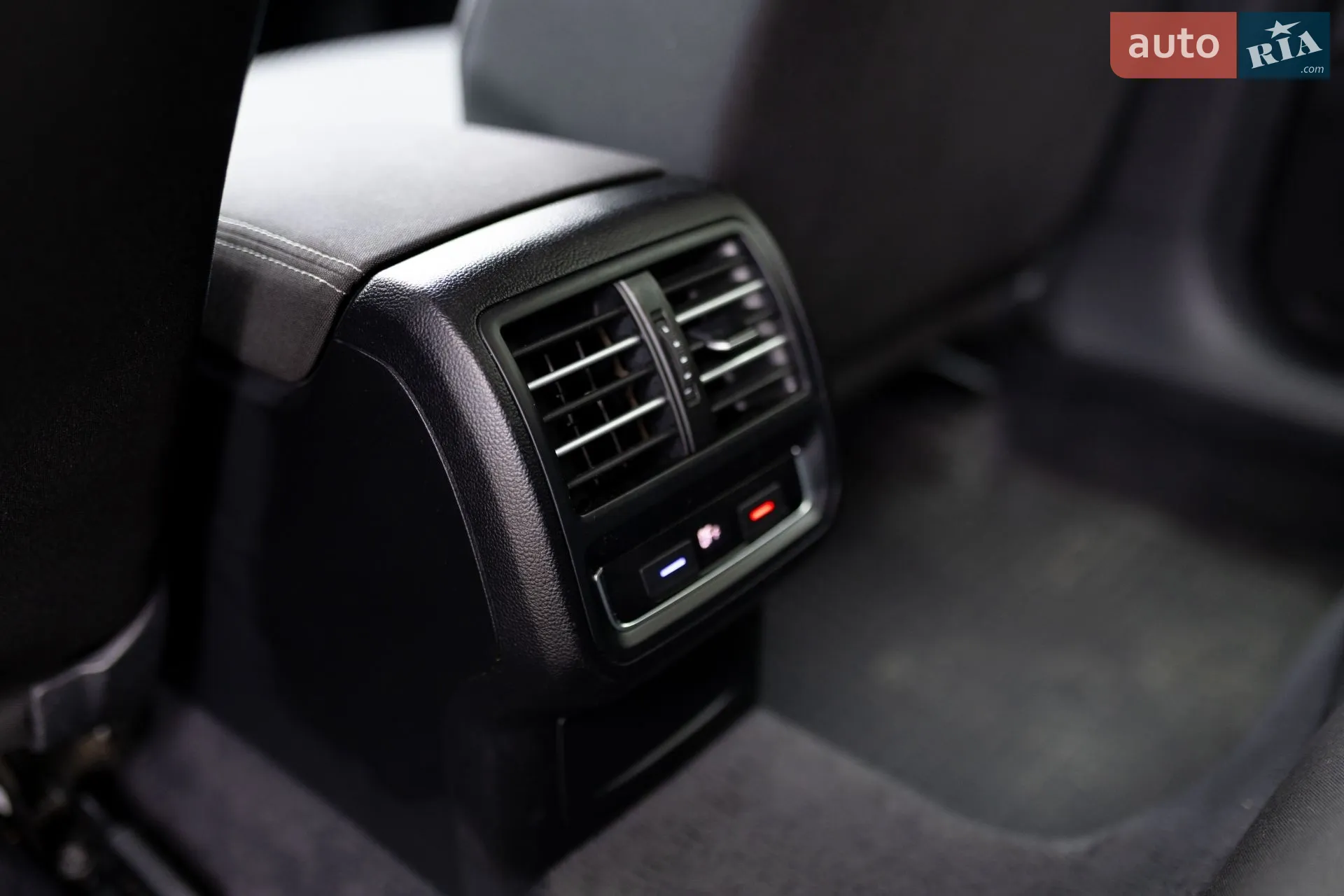 2015 Volkswagen Passat - мініатюра 33