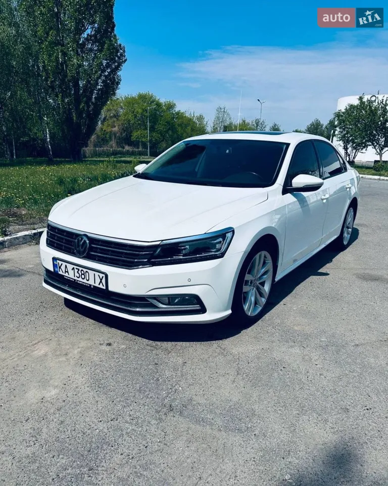 2019 Volkswagen Passat - мініатюра 18
