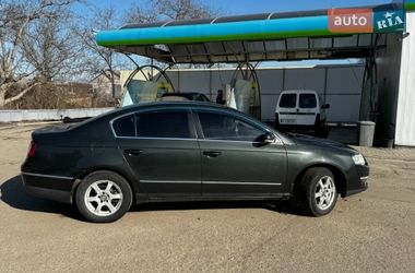 Седан Volkswagen Passat 2008 в Лубнах