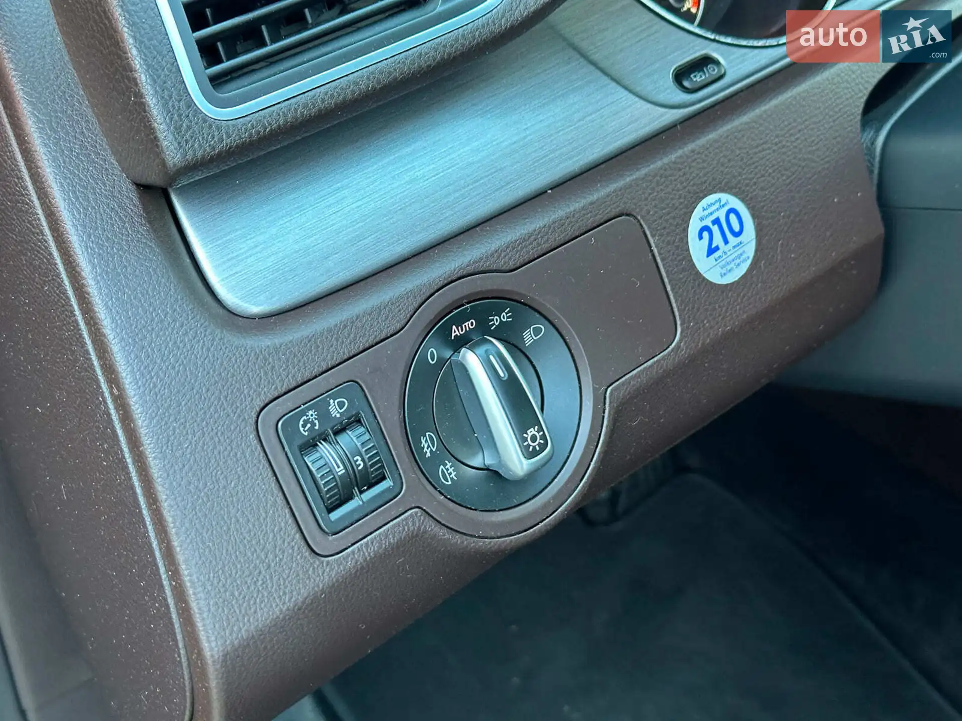 2012 Volkswagen Passat - мініатюра 11