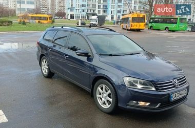 Универсал Volkswagen Passat 2011 в Черкассах
