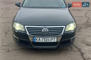 Универсал Volkswagen Passat 2006 в Киеве