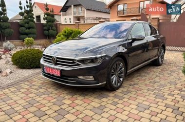 Седан Volkswagen Passat 2021 в Мукачево