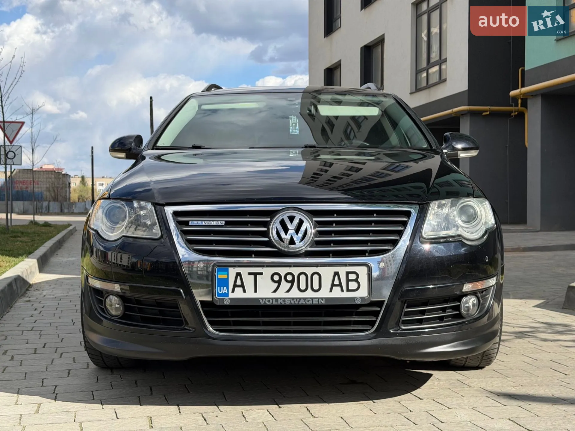 2010 Volkswagen Passat - мініатюра 5