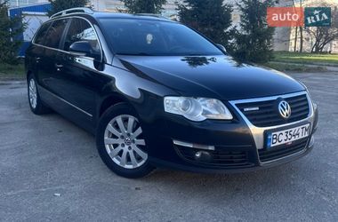 Универсал Volkswagen Passat 2009 в Киеве