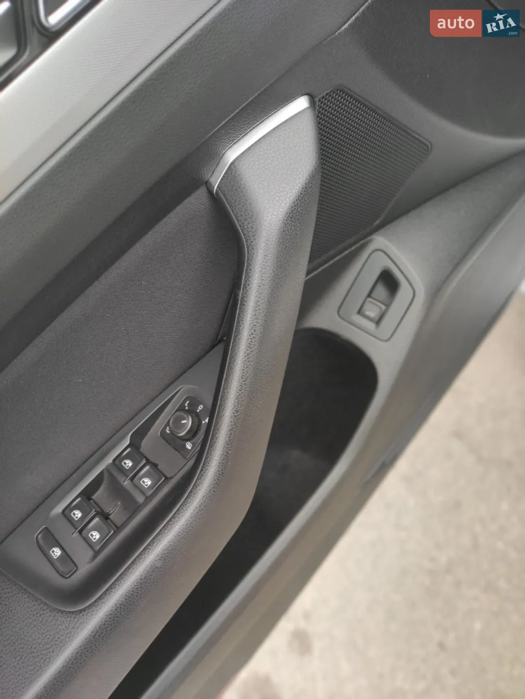 2017 Volkswagen Passat - мініатюра 34