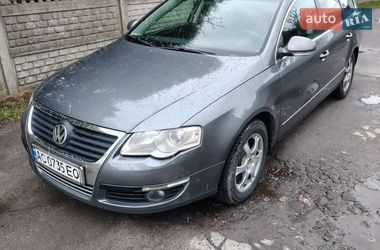 Універсал Volkswagen Passat 2007 в Острозі