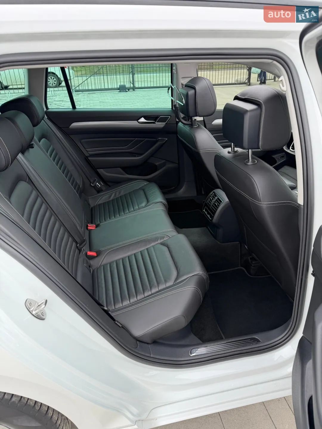 2022 Volkswagen Passat - мініатюра 181