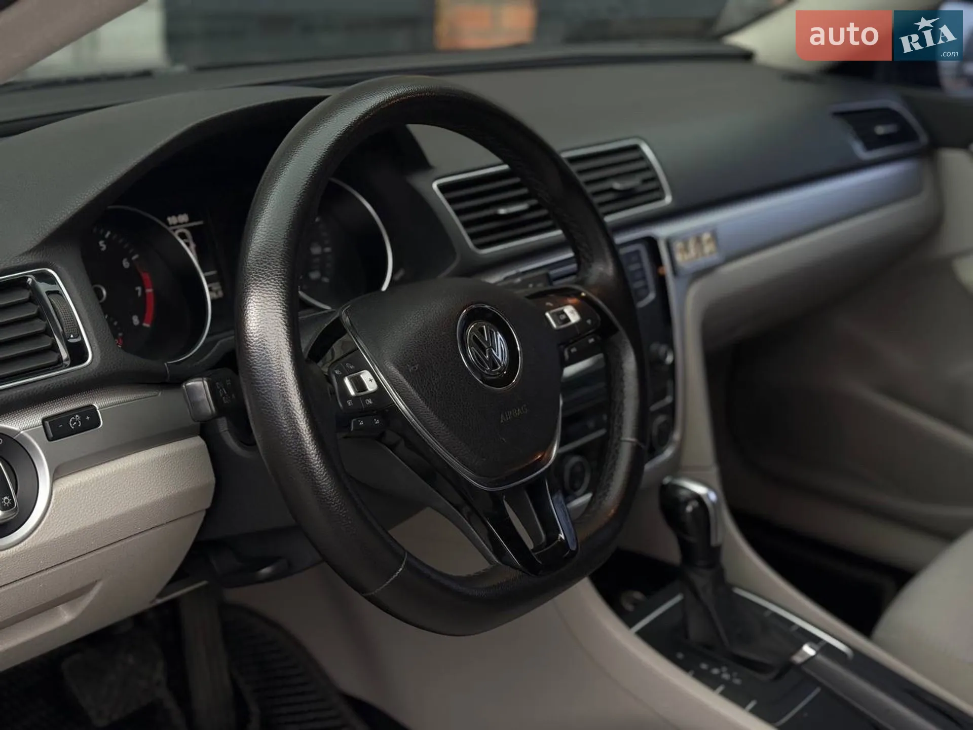 2016 Volkswagen Passat - мініатюра 11