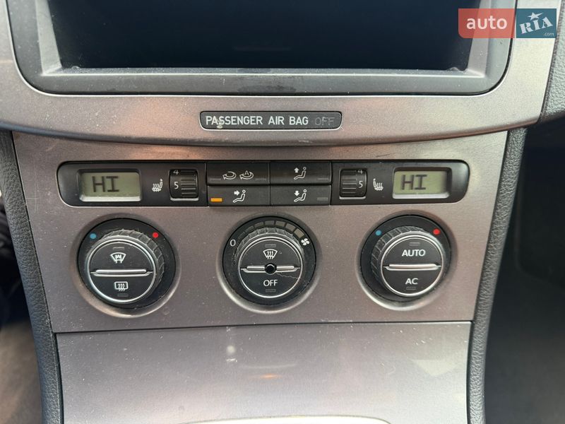 Седан Volkswagen Passat 2008 в Киеве