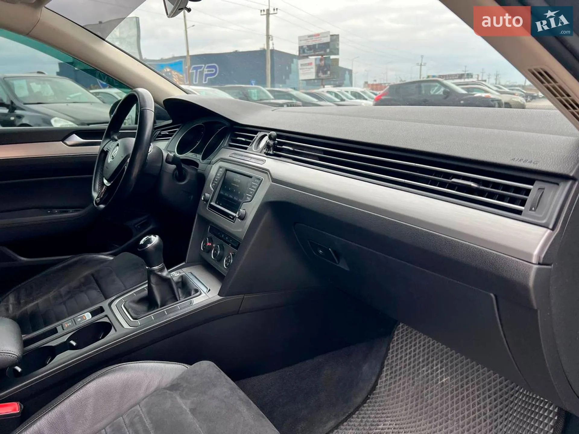 2016 Volkswagen Passat - мініатюра 45