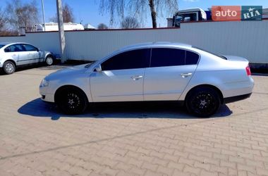 Седан Volkswagen Passat 2007 в Черновцах