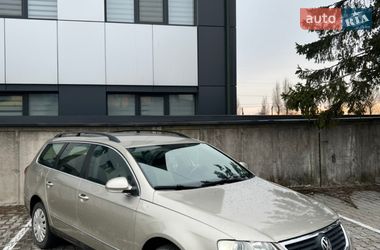 Універсал Volkswagen Passat 2006 в Тернополі