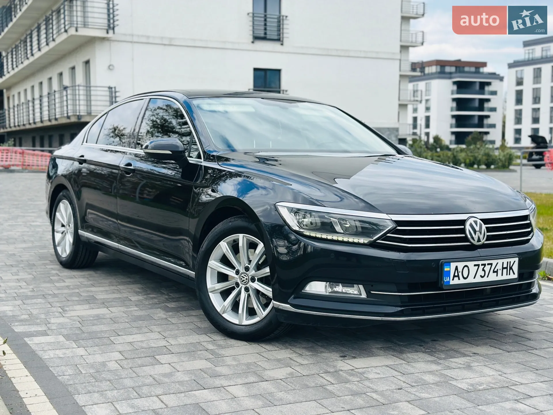 2015 Volkswagen Passat - мініатюра 2